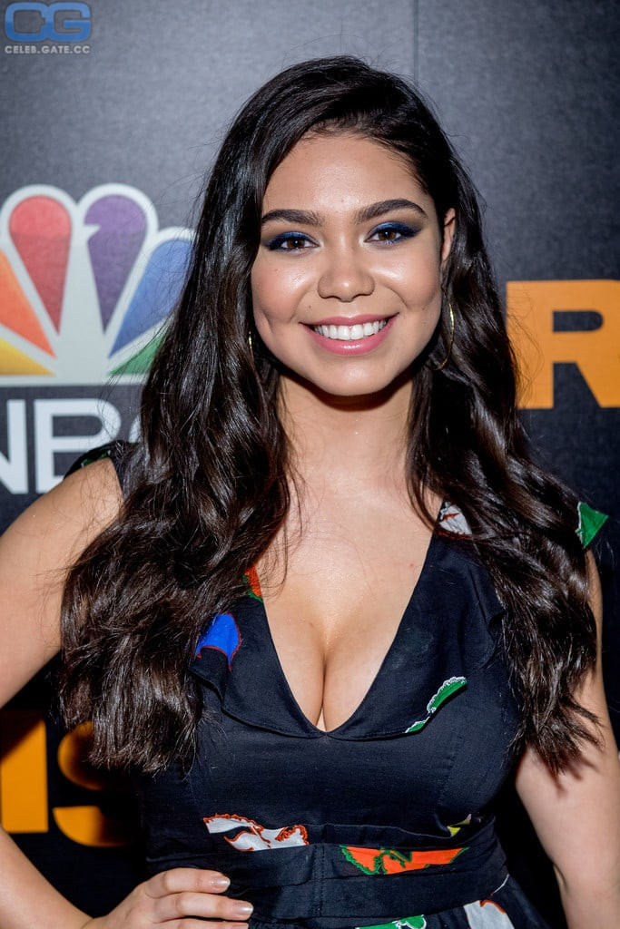 Auli'i Cravalho 