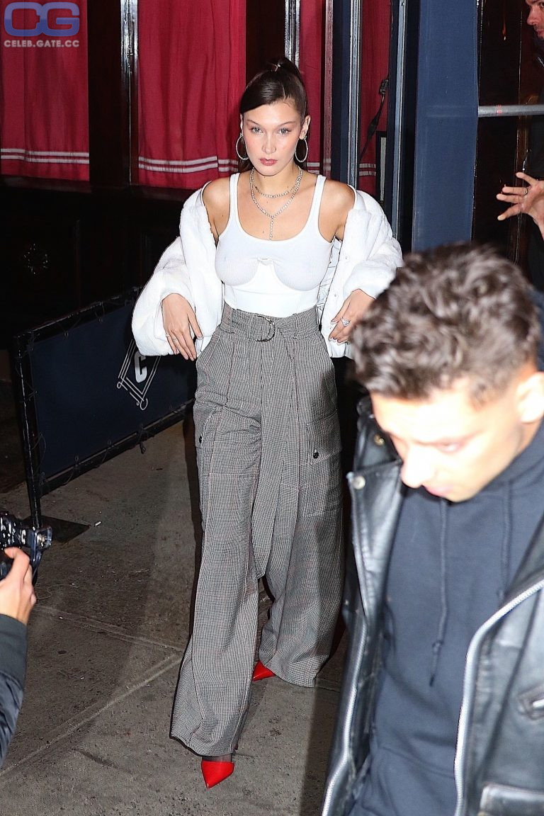 Bella Hadid braless