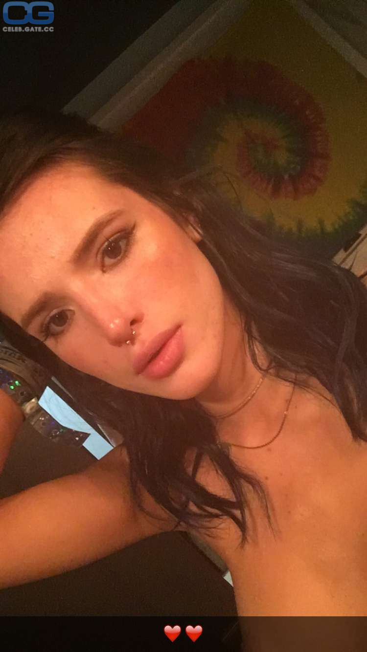 Bella Thorne snapchat