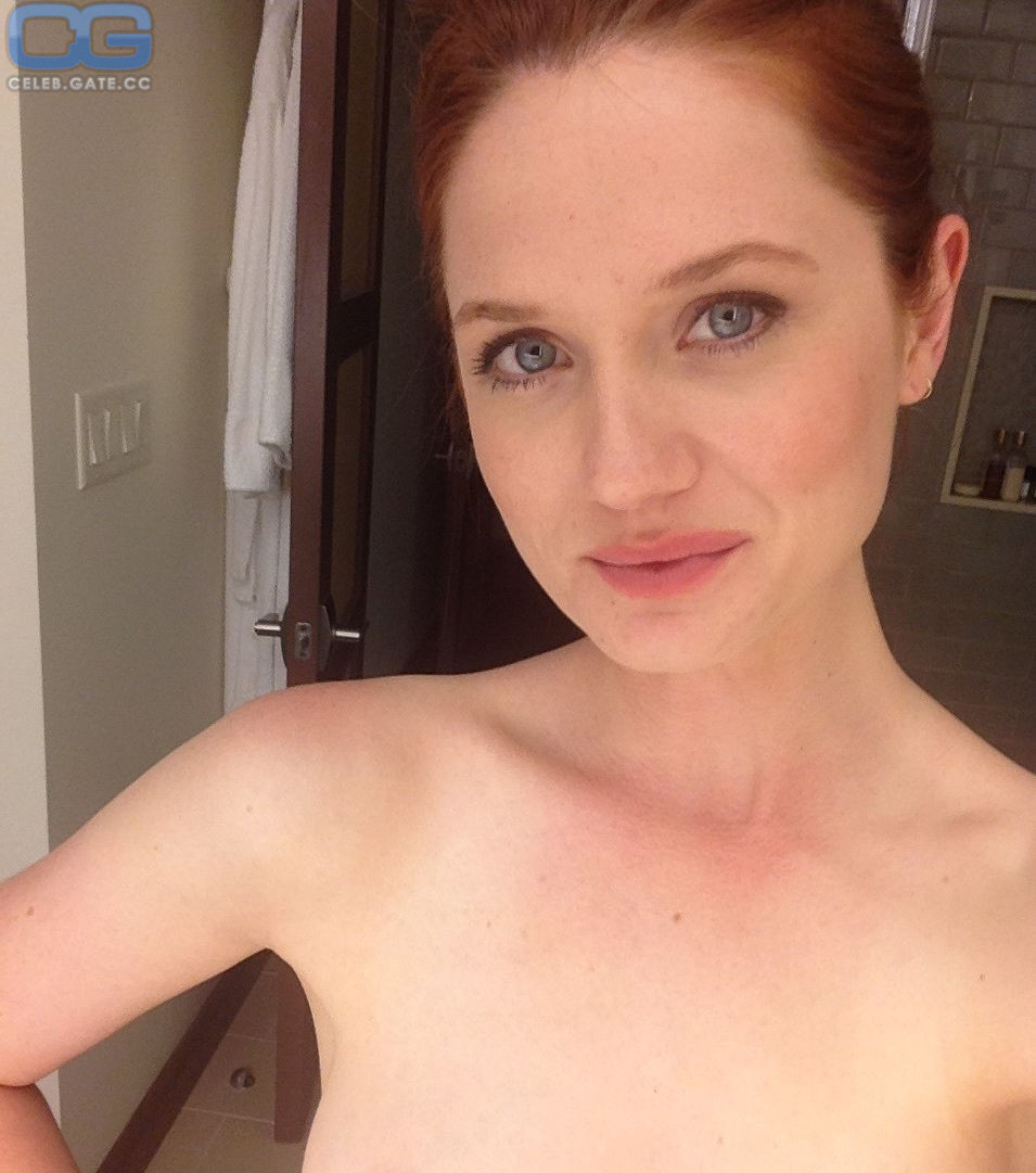 Bonnie Wright leaked photos