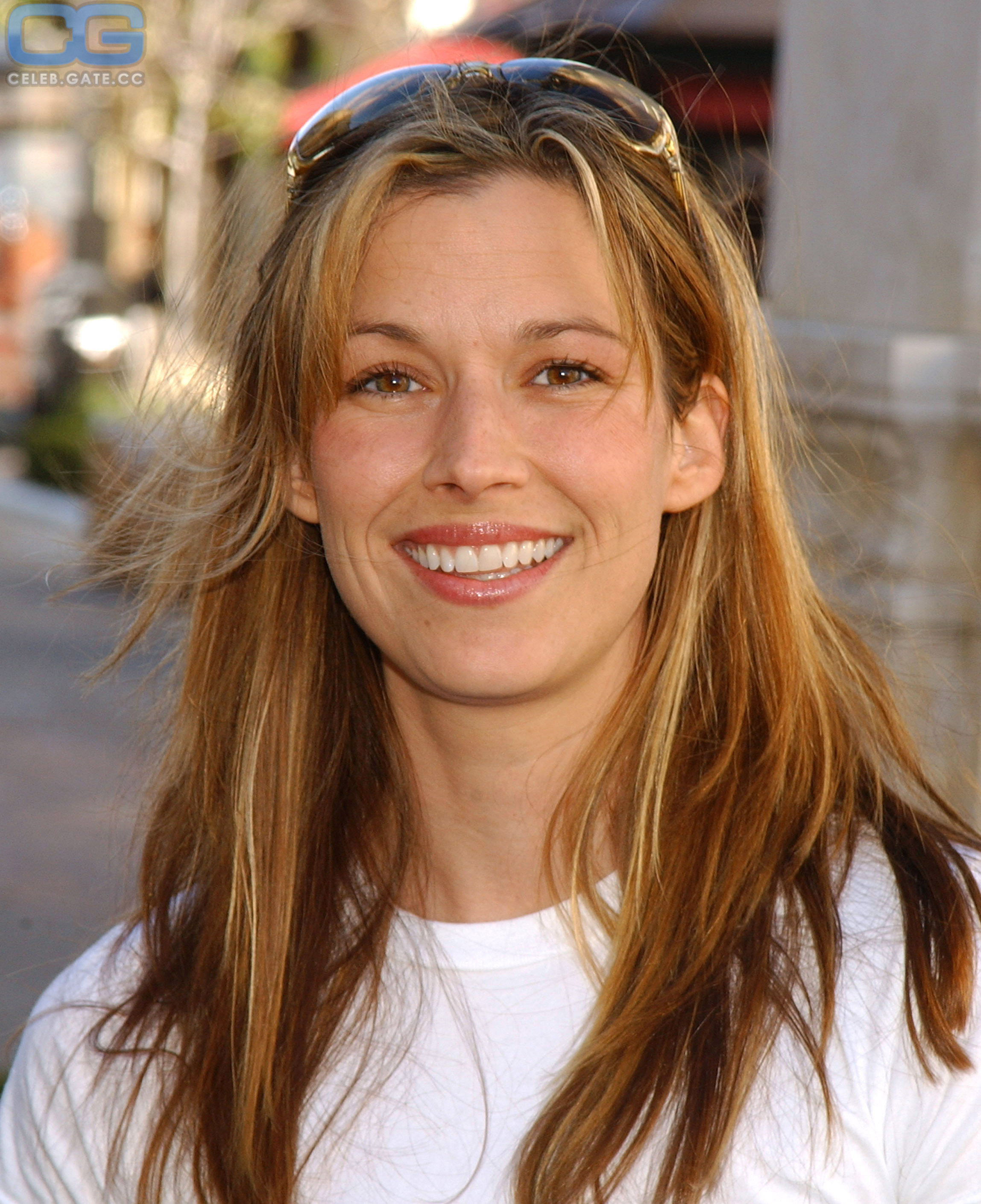 Brooke Langton sexy