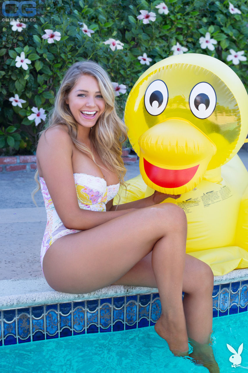 Courtney Tailor 