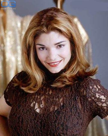 Laura San Giacomo 