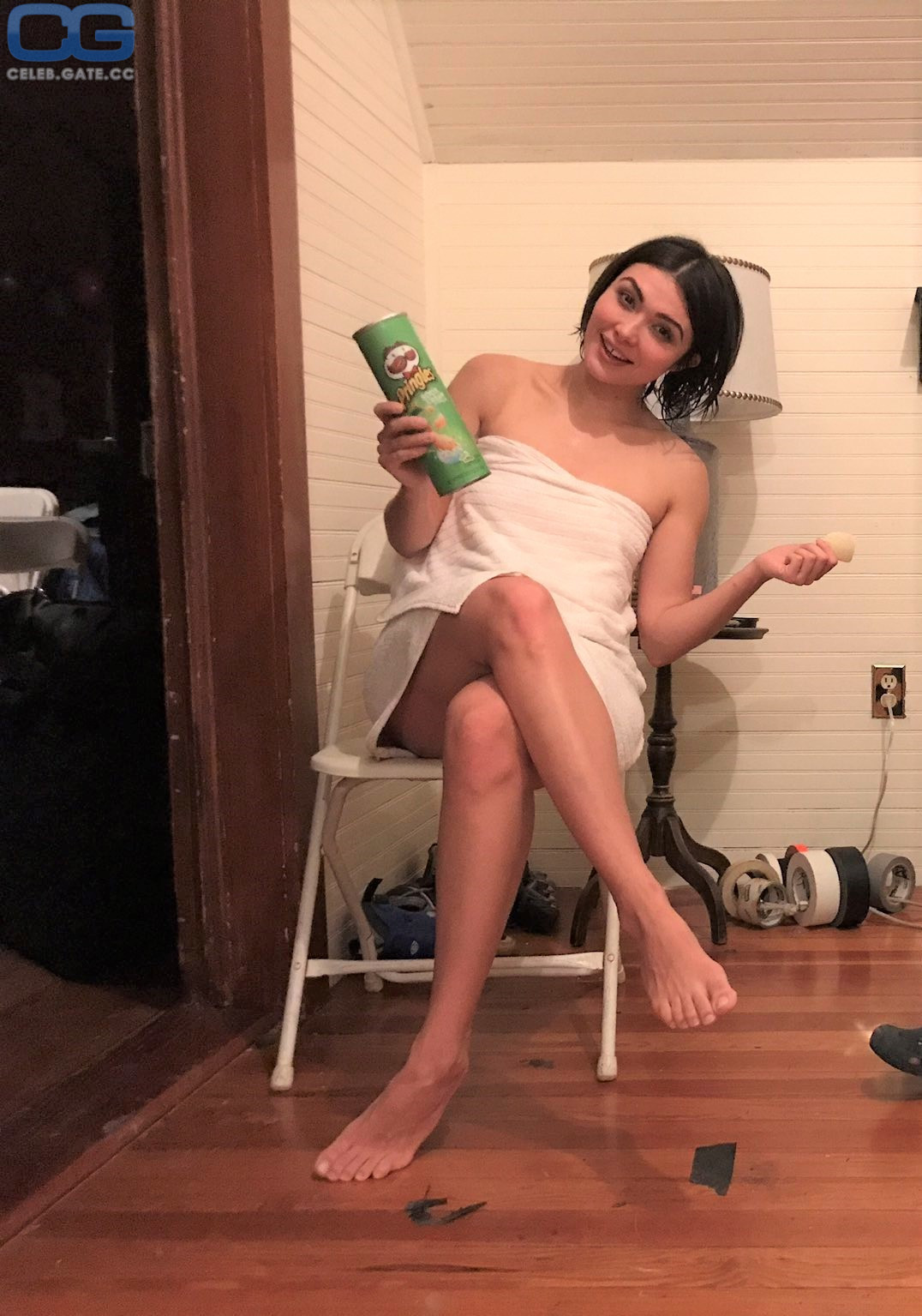 Daniella Pineda fappening