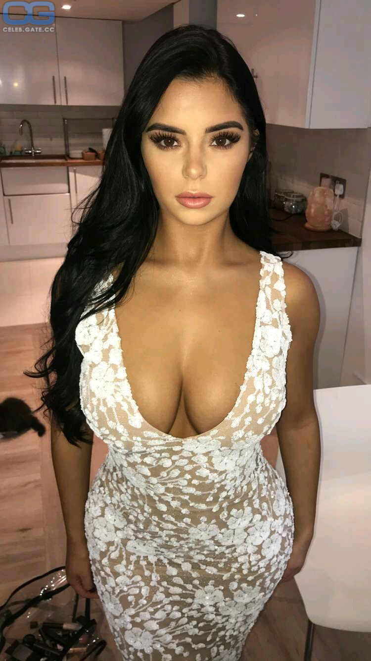 Demi Rose hot