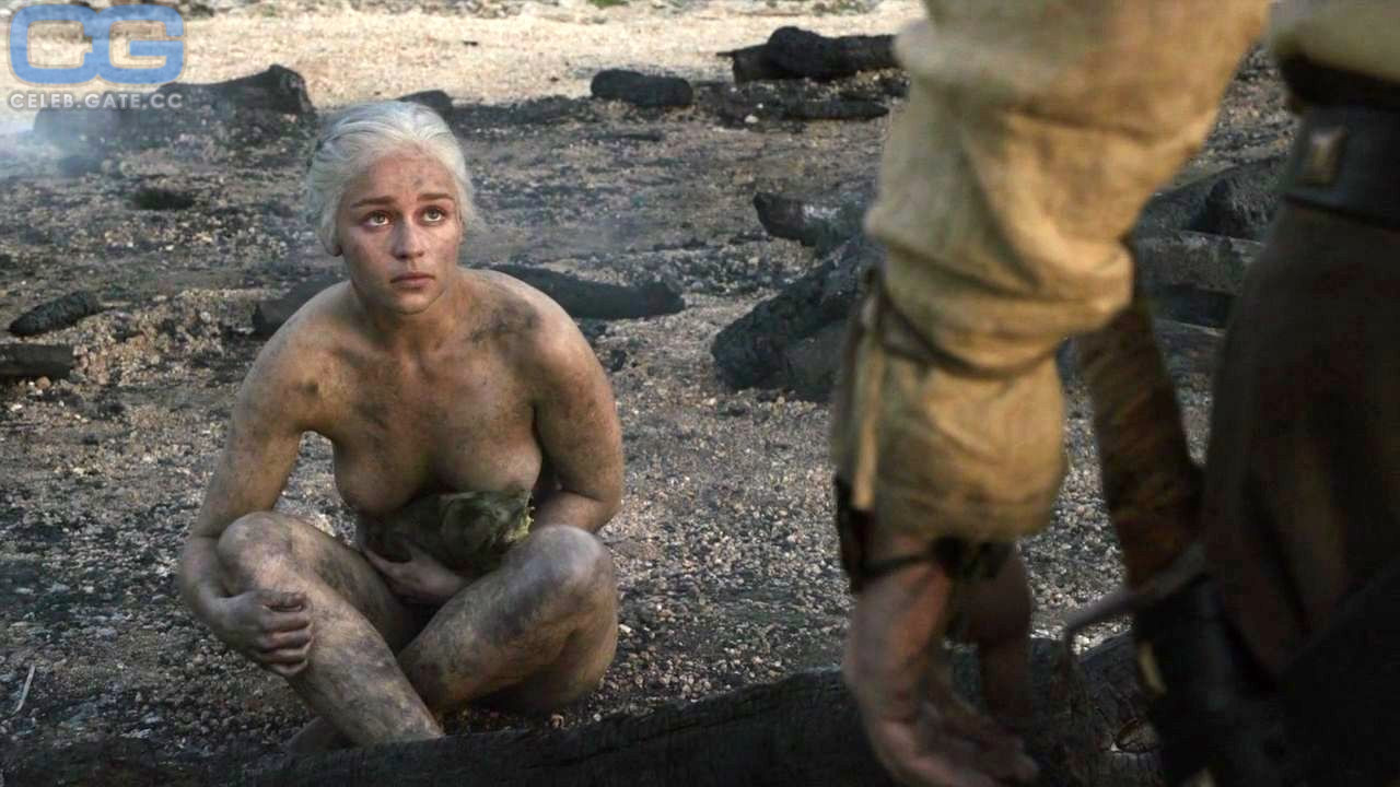 Emilia Clarke nude scene