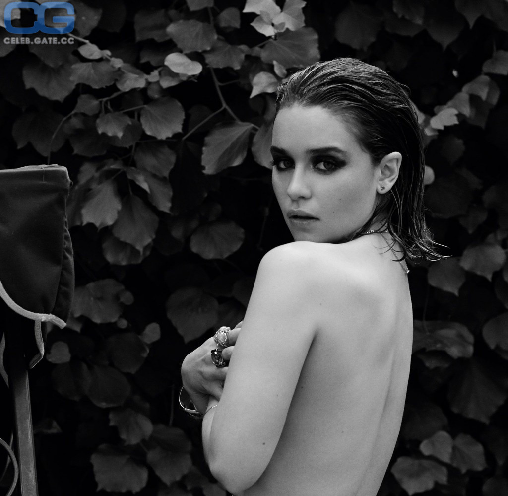 Emilia Clarke topless