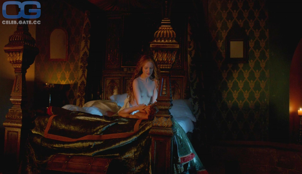 Emily Berrington THE WHITE QUEEN