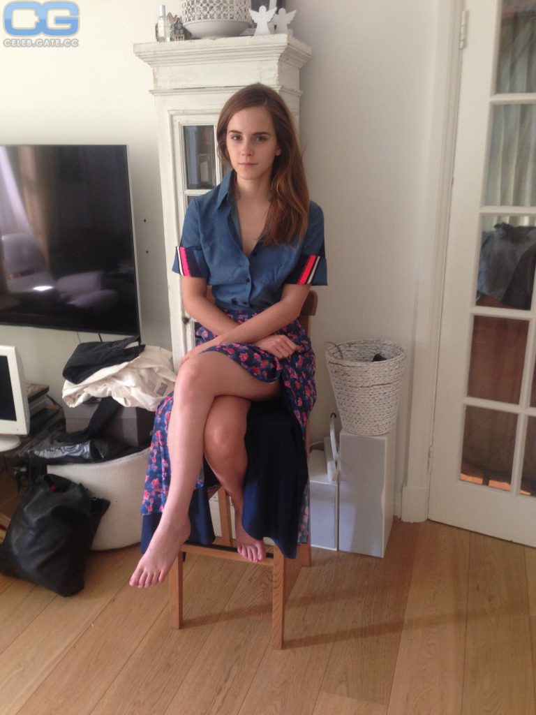 Emma Watson naked