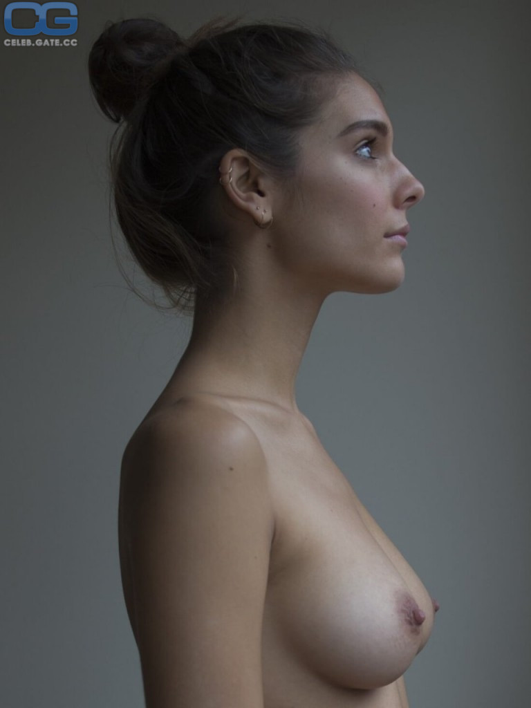 Caitlin Stasey 