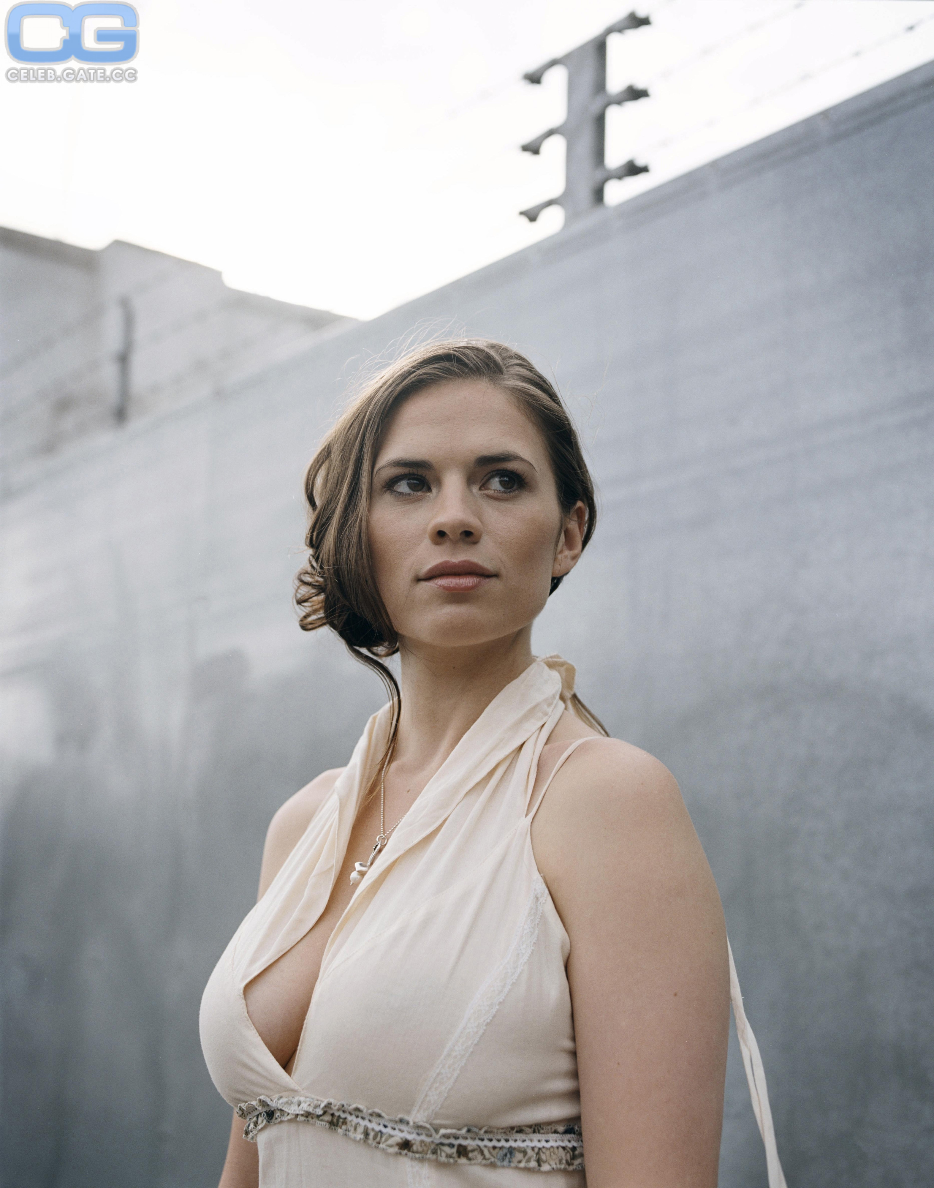 Hayley Atwell 