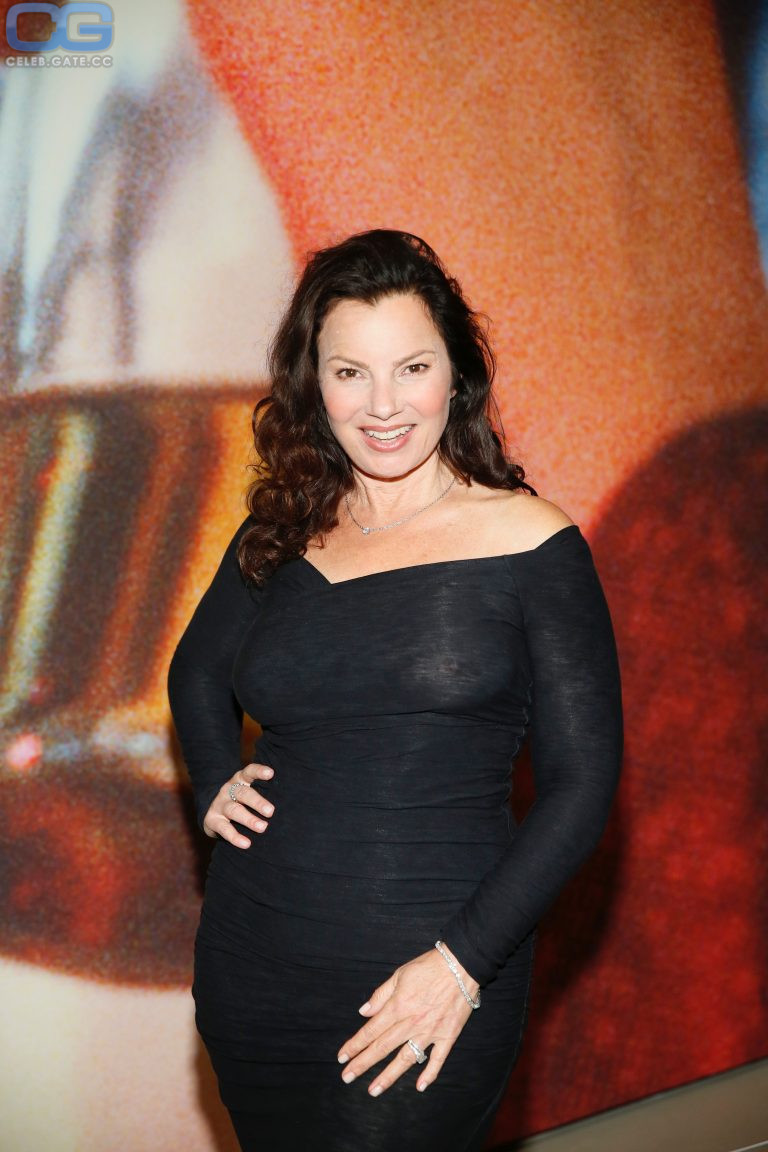 Fran Drescher braless