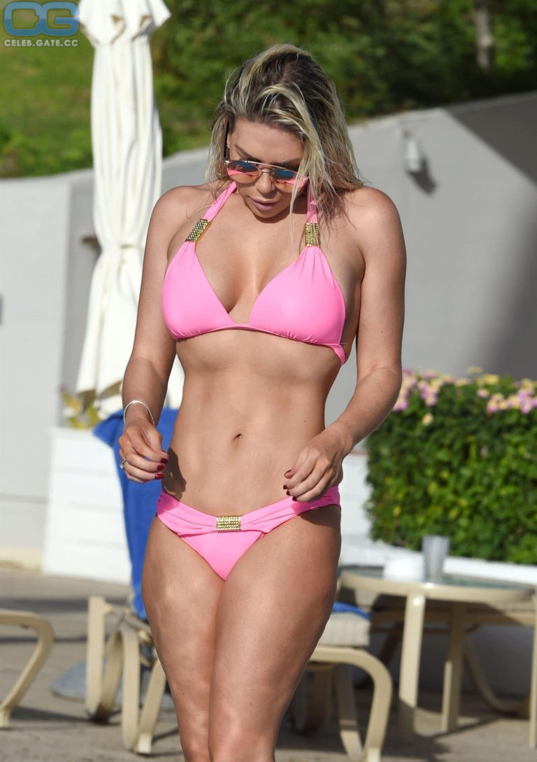 Frankie Essex body