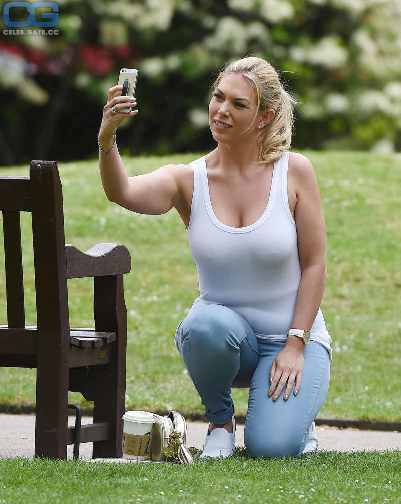 Frankie Essex selfie