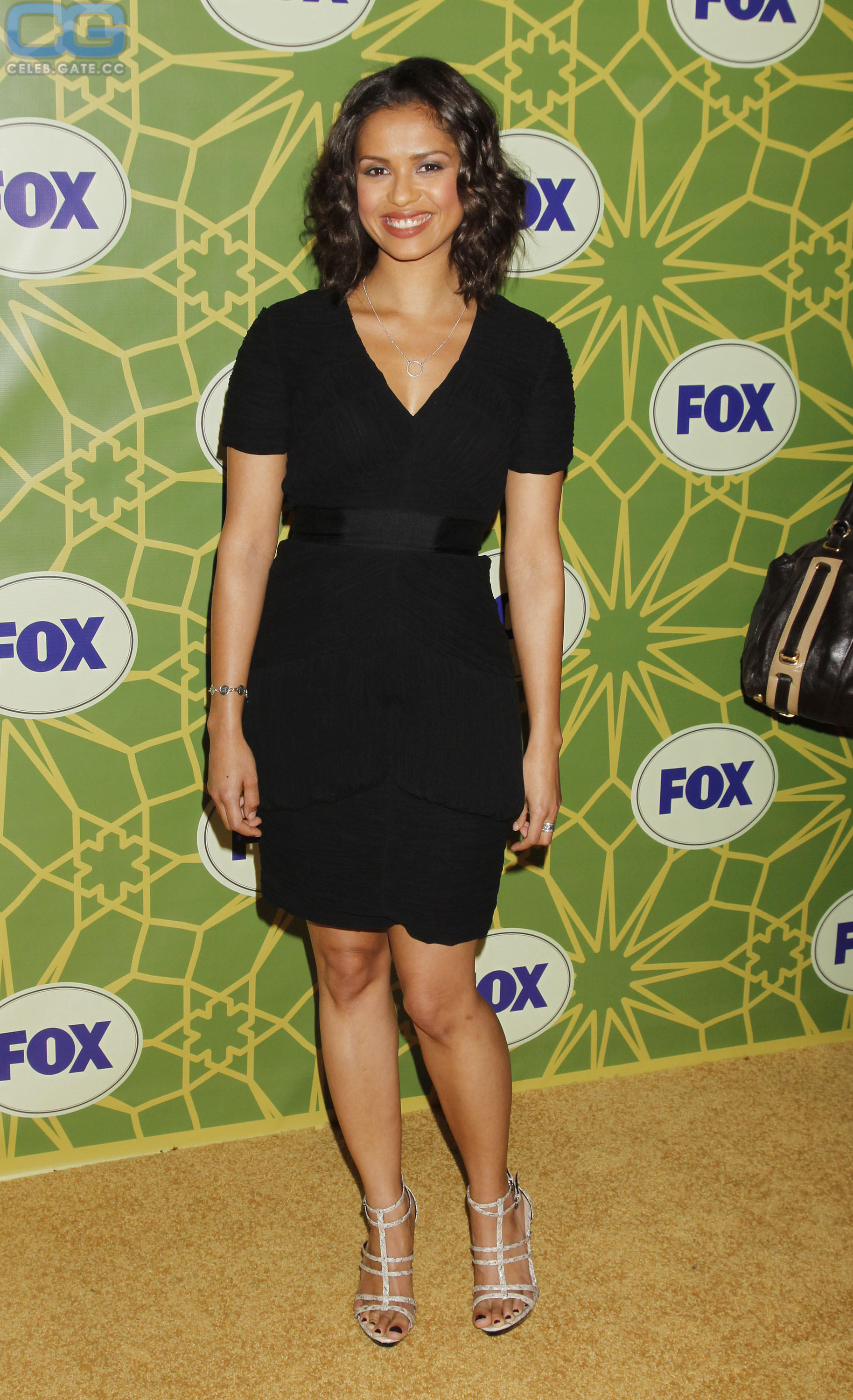 Gugu Mbatha-Raw feet