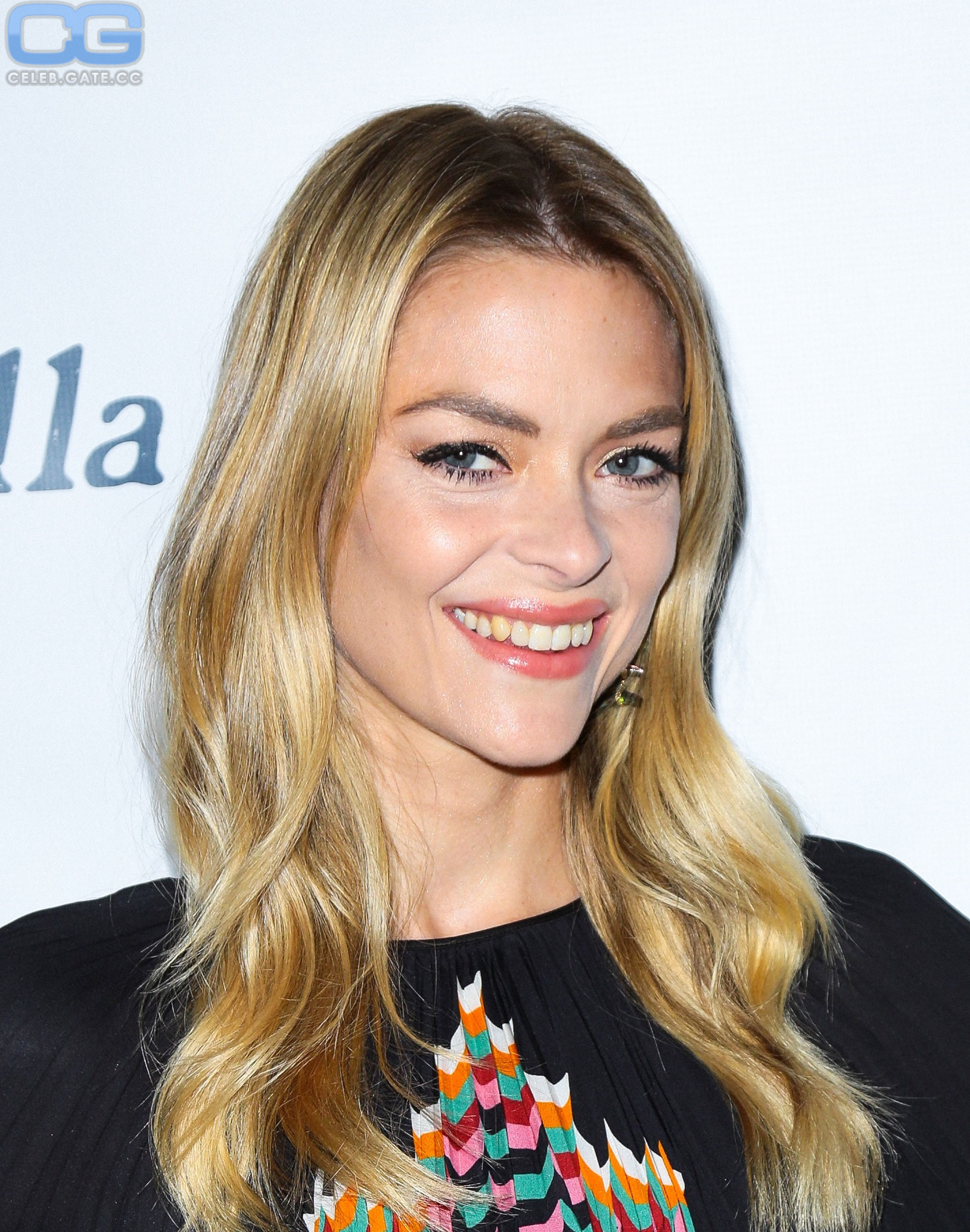 Jaime King hart of dixie