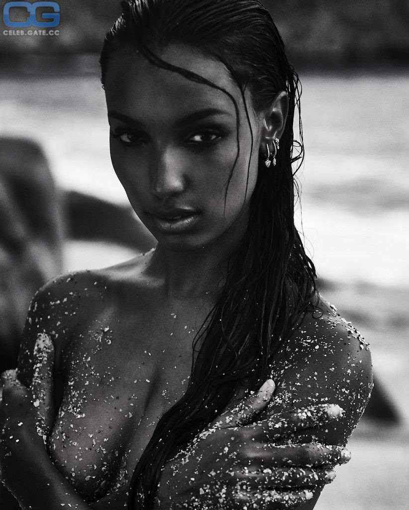 Jasmine Tookes nude