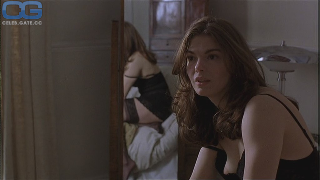 Jeanne Tripplehorn nackt scene