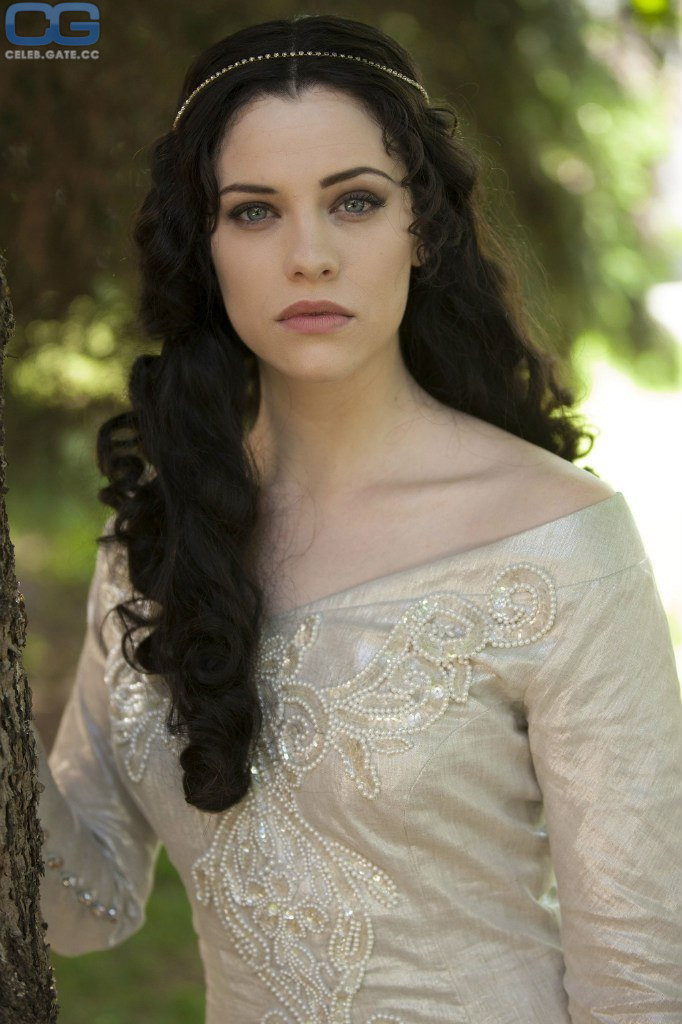 Jessica De Gouw 