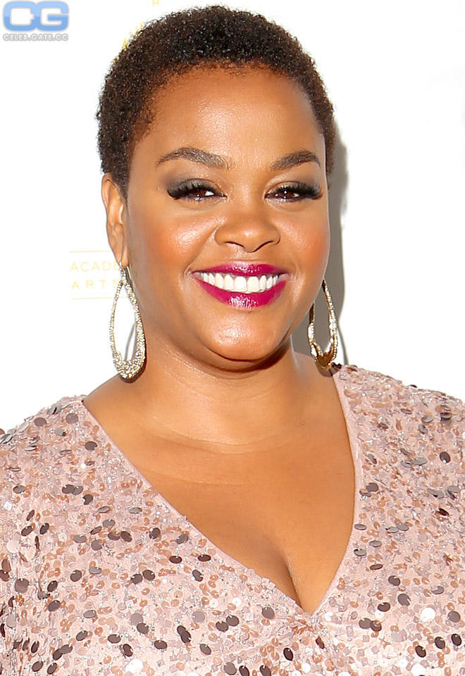 Jill Scott sexy