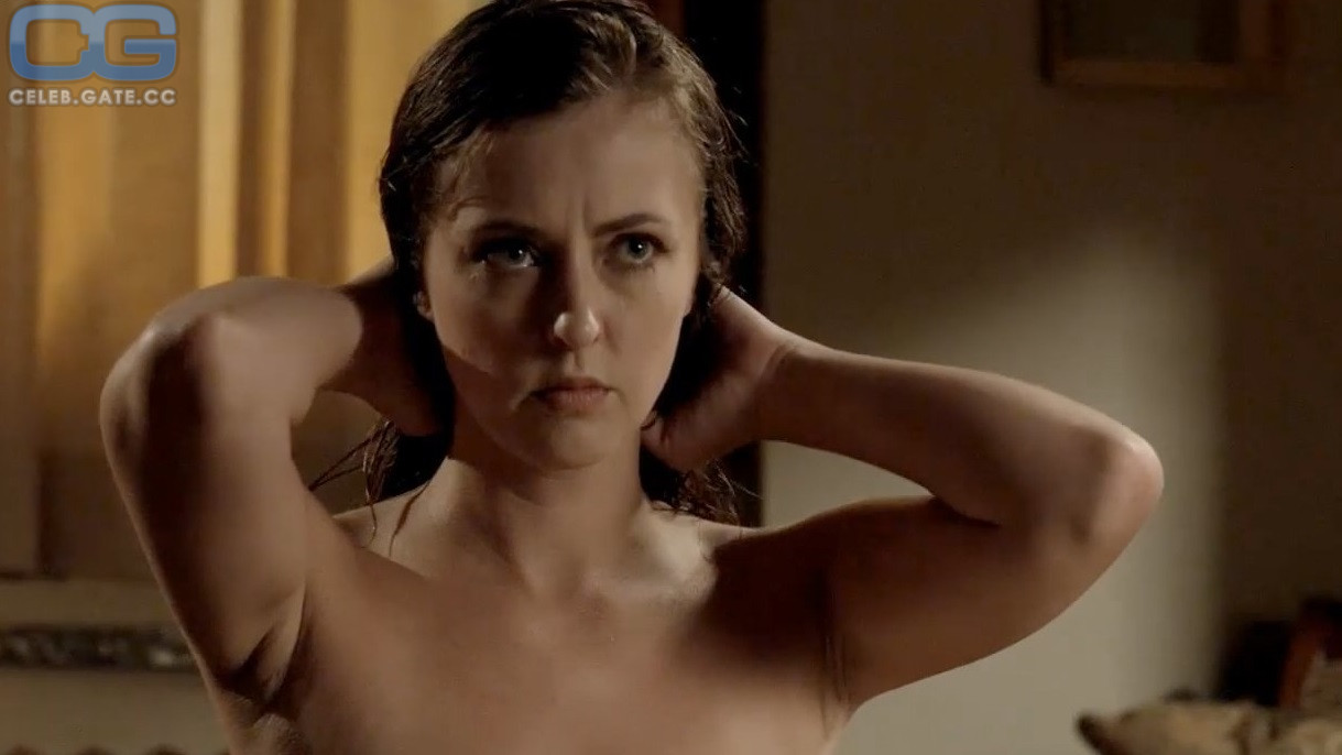 Katharine Isabelle 