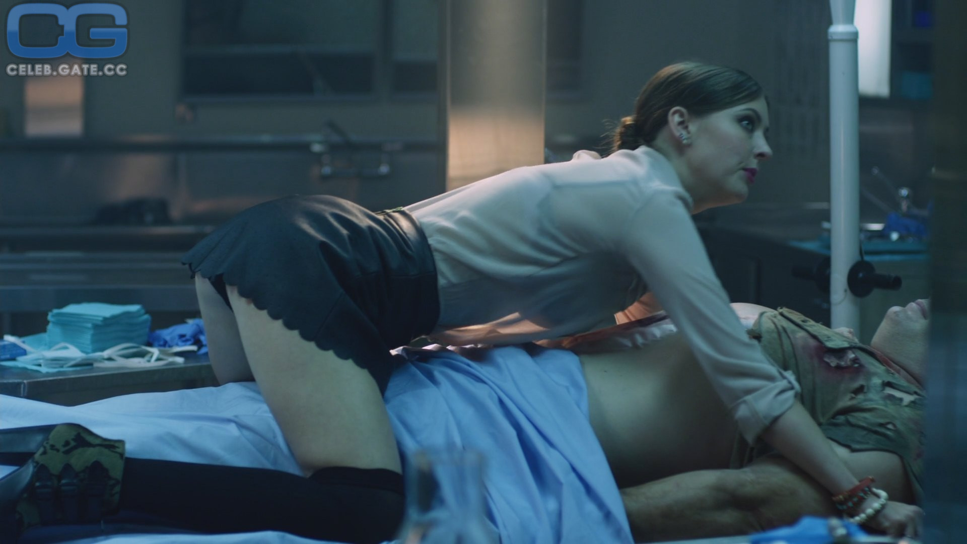 Katharine Isabelle upskirt