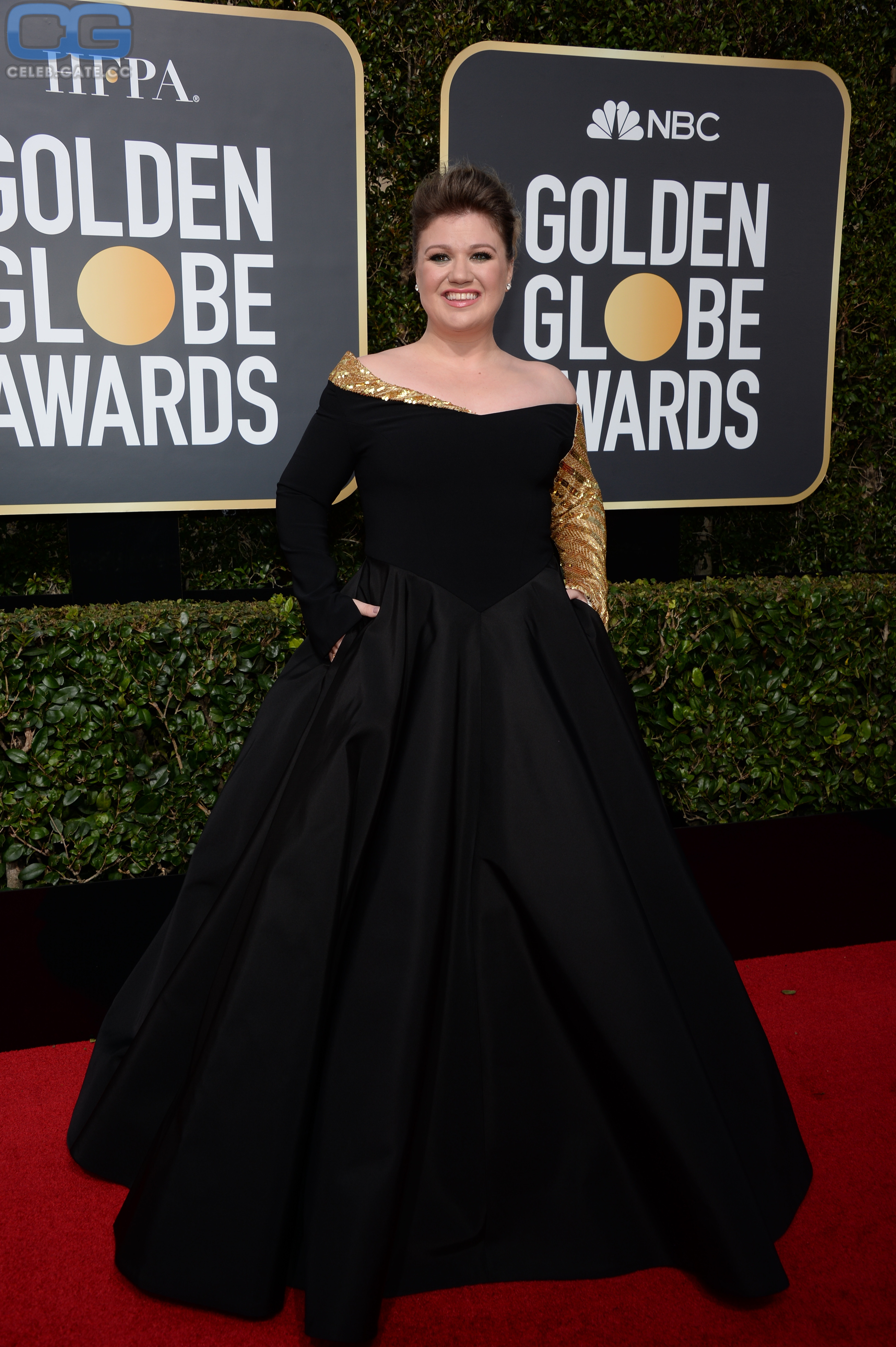 Kelly Clarkson golden globes