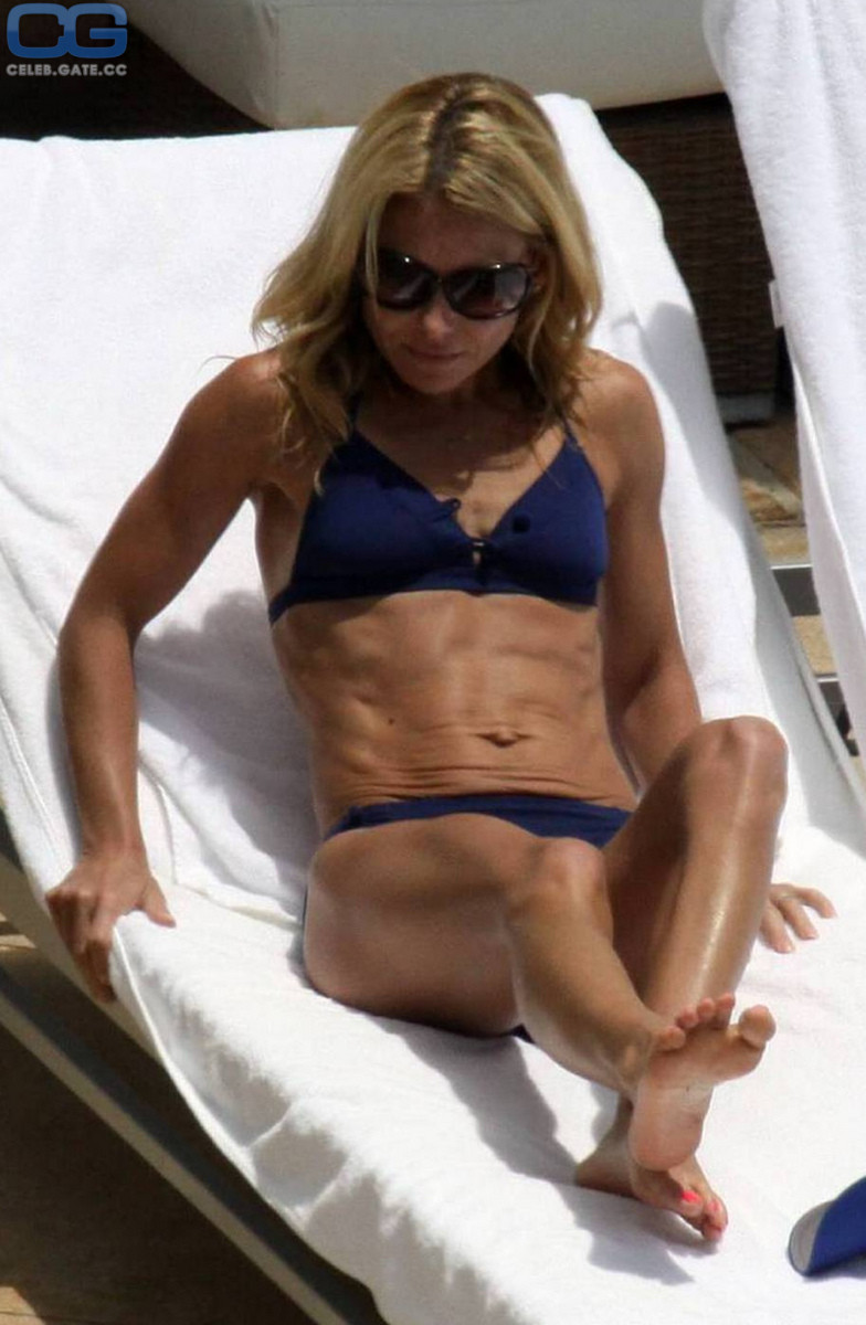 Kelly Ripa 