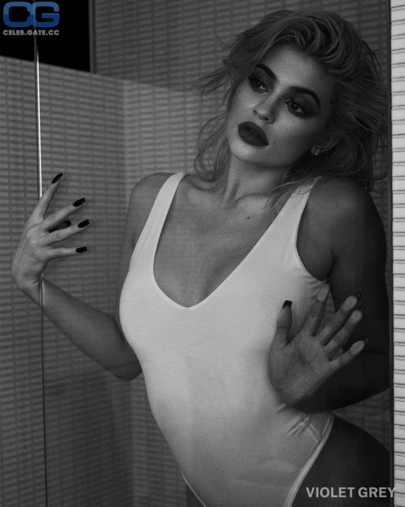 Kylie Jenner the fappening