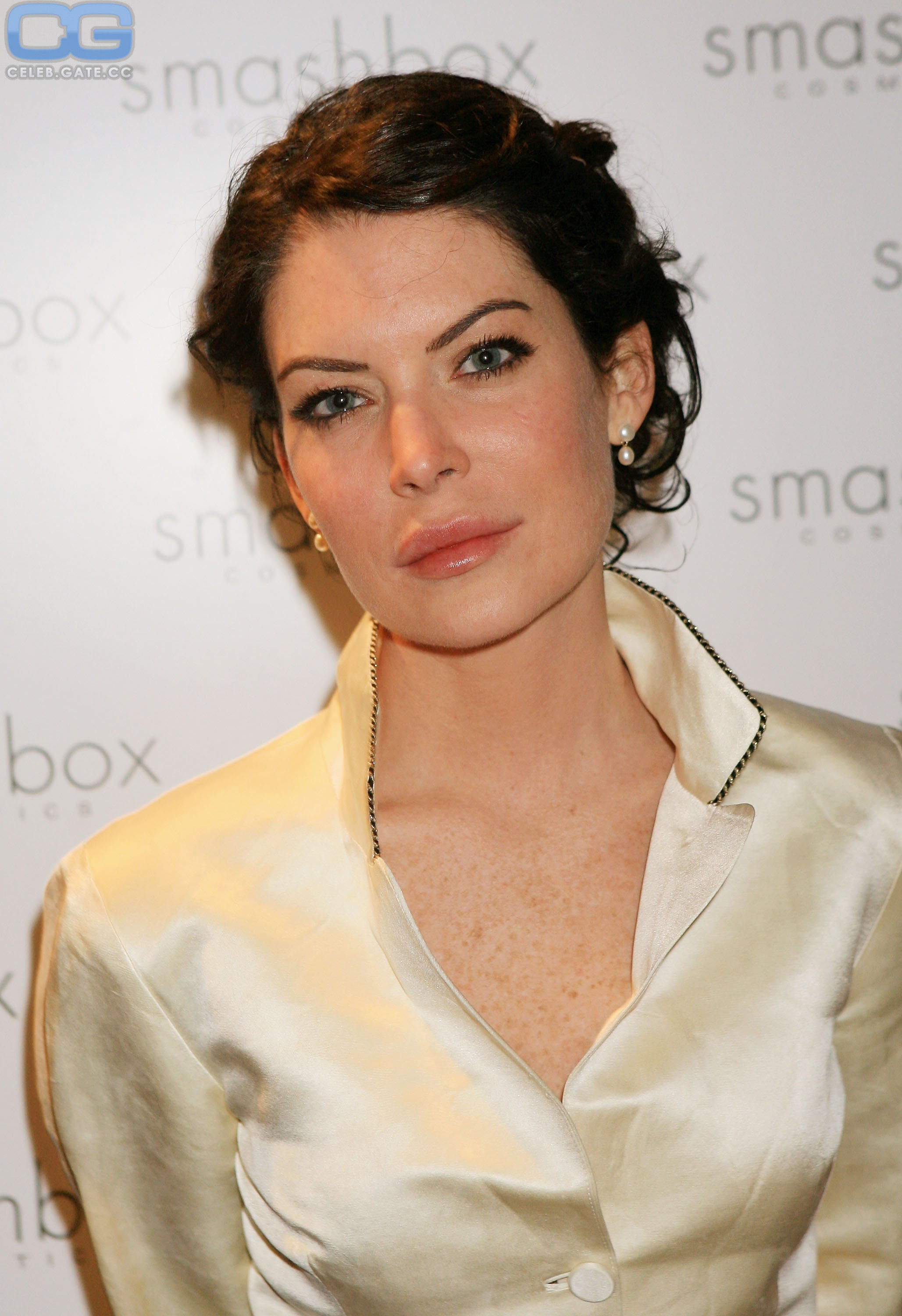 Lara Flynn Boyle today