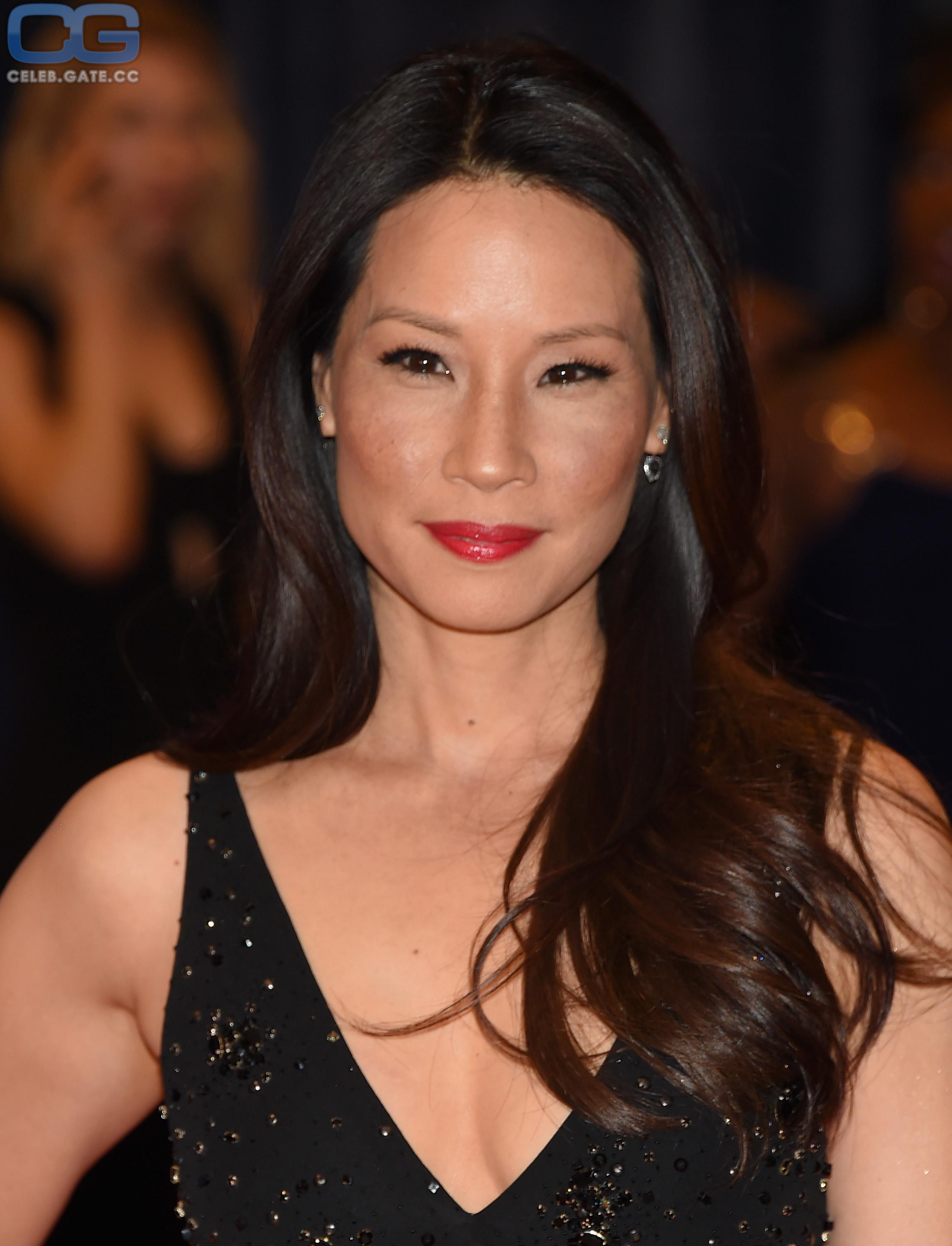 Lucy Liu sexy