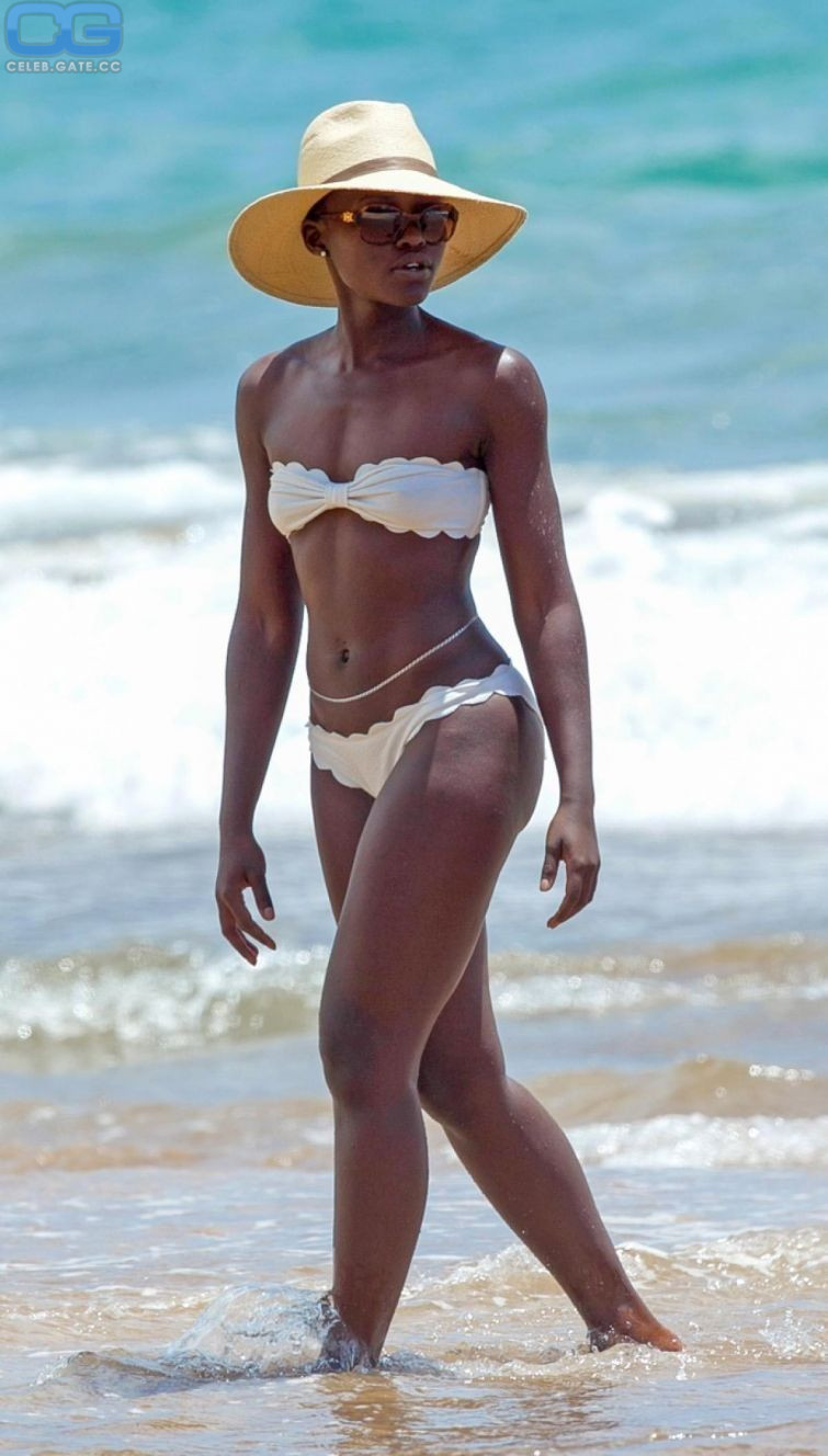 Lupita Nyong’o bikini