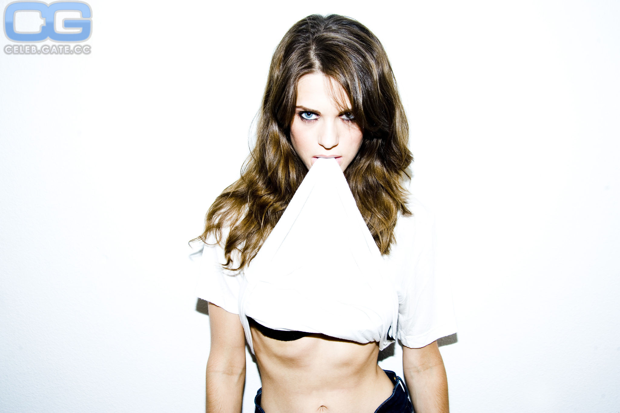 Lyndsy Fonseca body