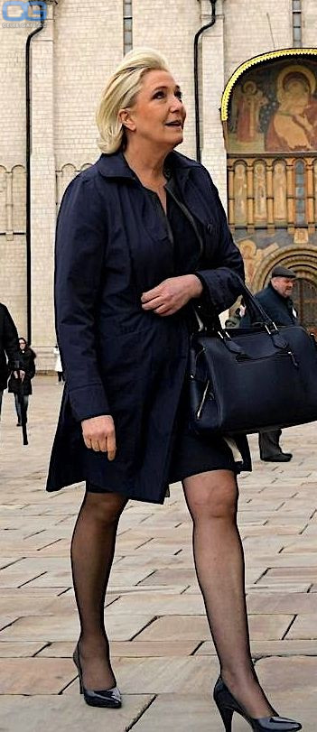 Marine Le Pen stockings