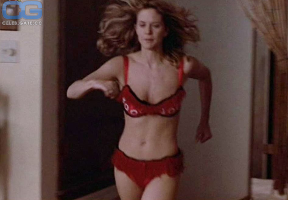 Meg Ryan body