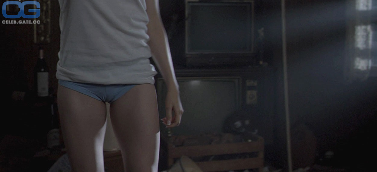 Megan Boone nude scene