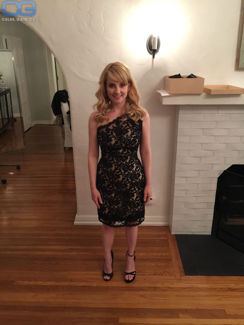 Melissa Rauch private pics