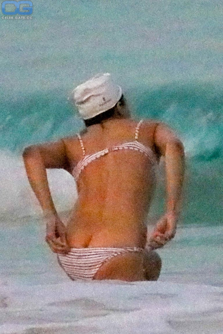 Michelle Rodriguez hot