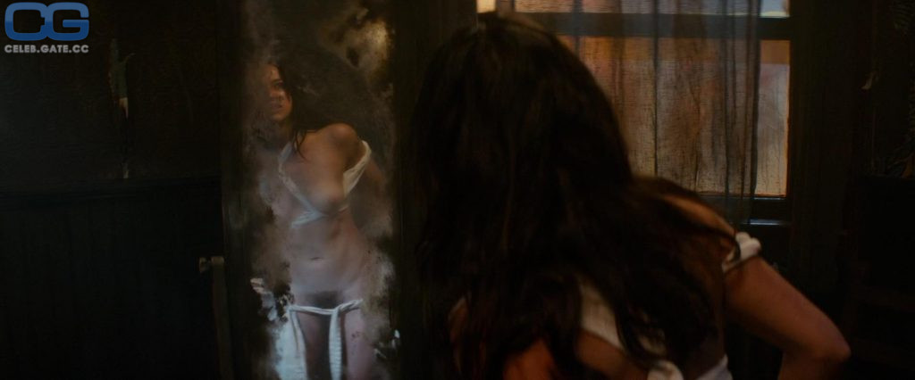 Michelle Rodriguez nackt scene