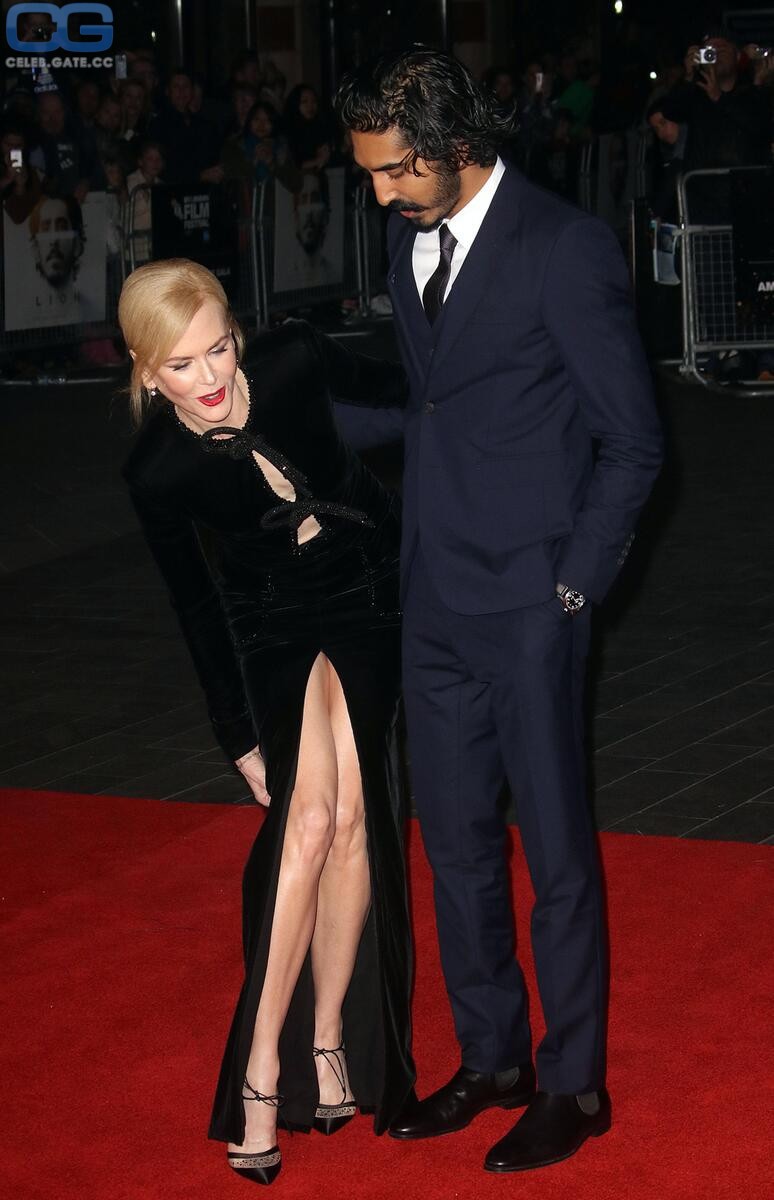 Nicole Kidman pantyslip