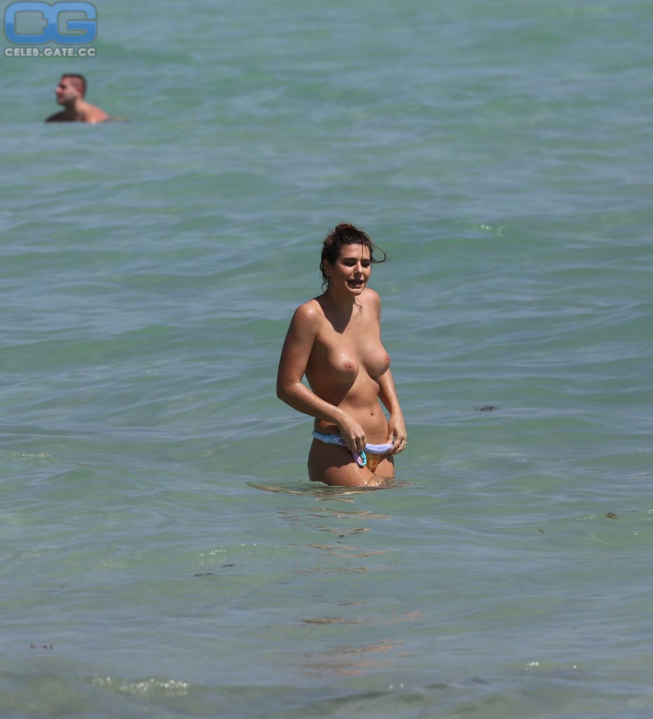 Nima Benati topless