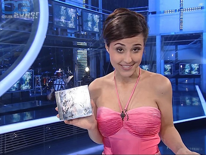 Nina Moghaddam dsds