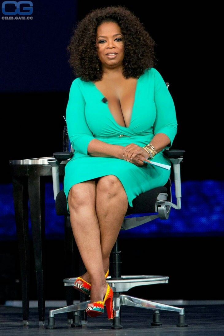 Oprah Winfrey cleavage