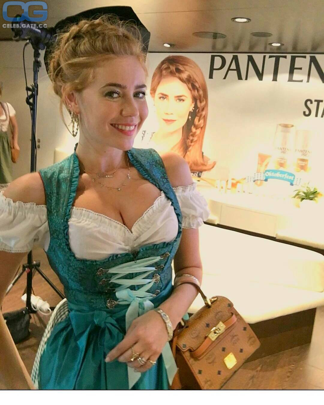 Palina Rojinski brueste