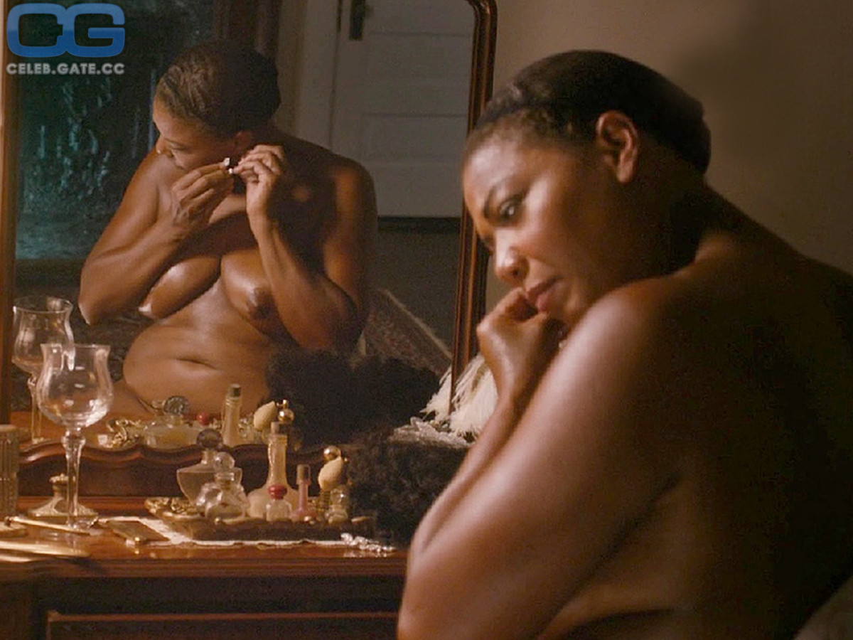 Queen Latifah nude scene