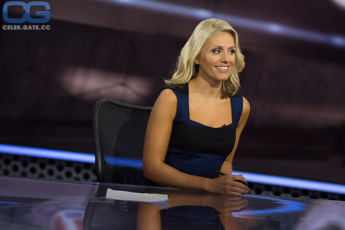 Rebecca Lowe sexy