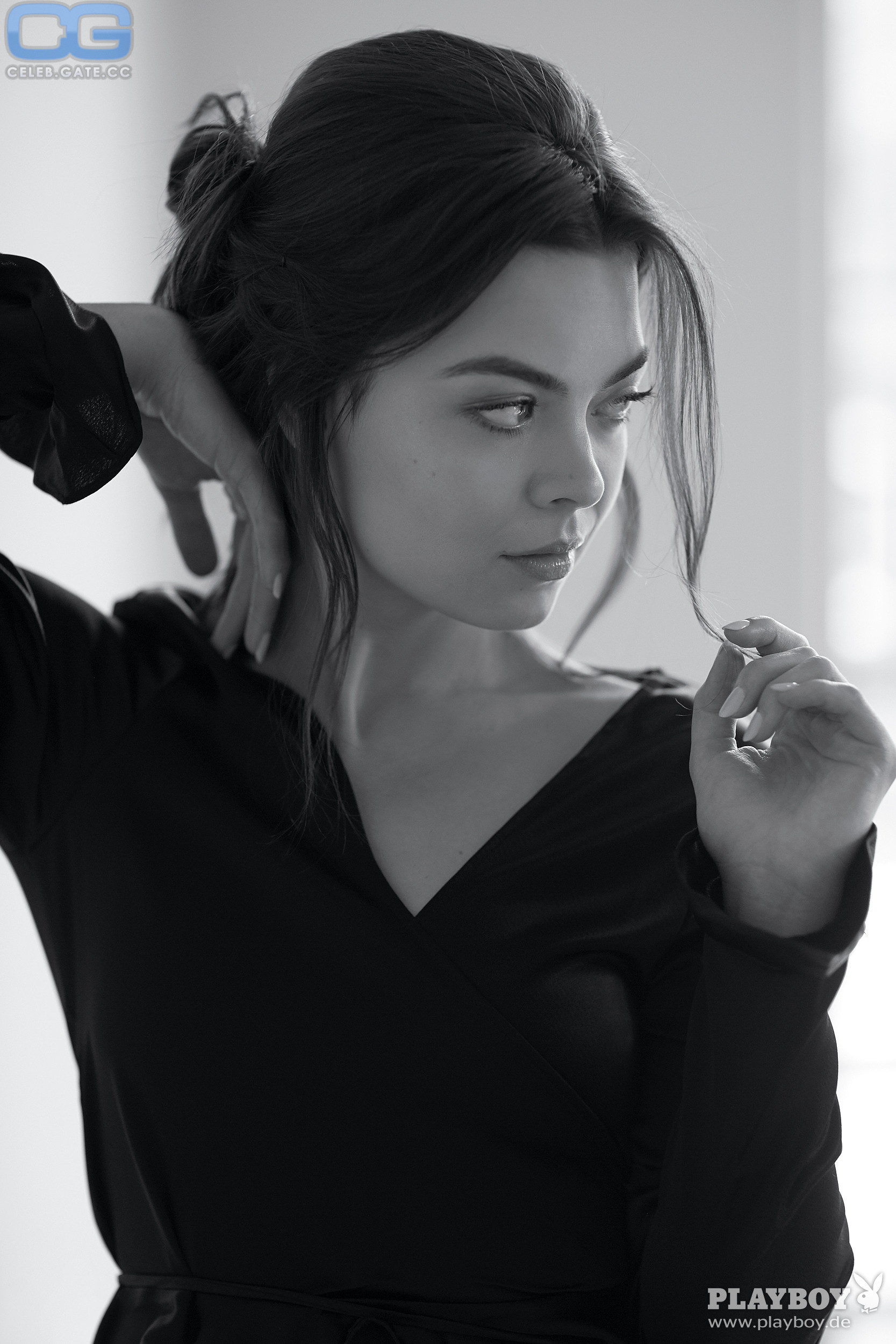 Scarlett Byrne playboy pics