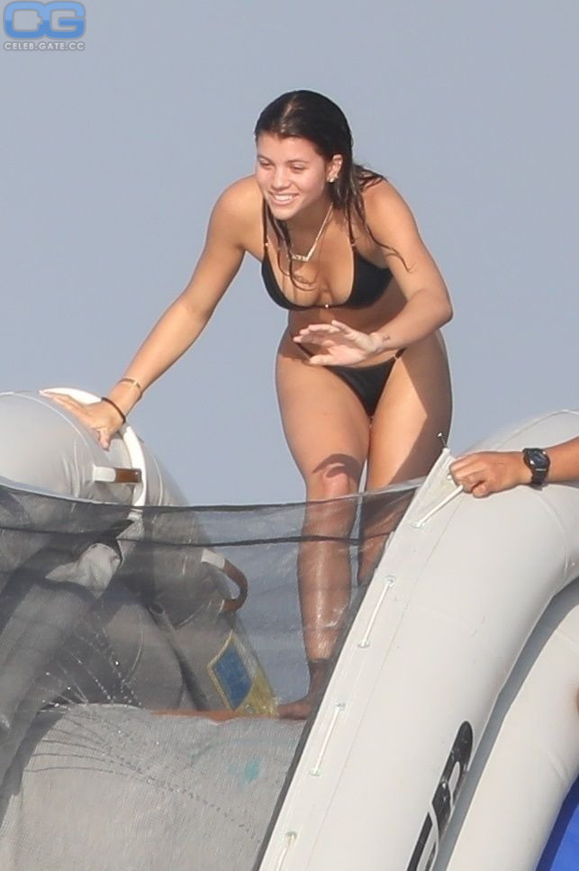 Sofia Richie bikini