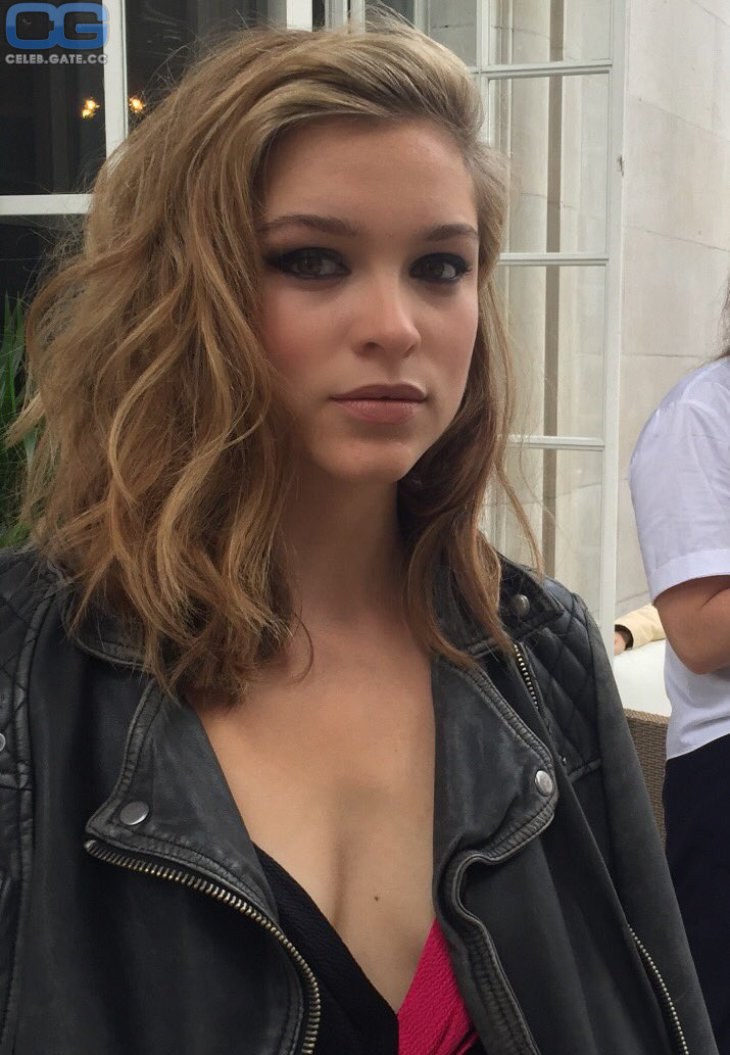 Sophie Cookson oops