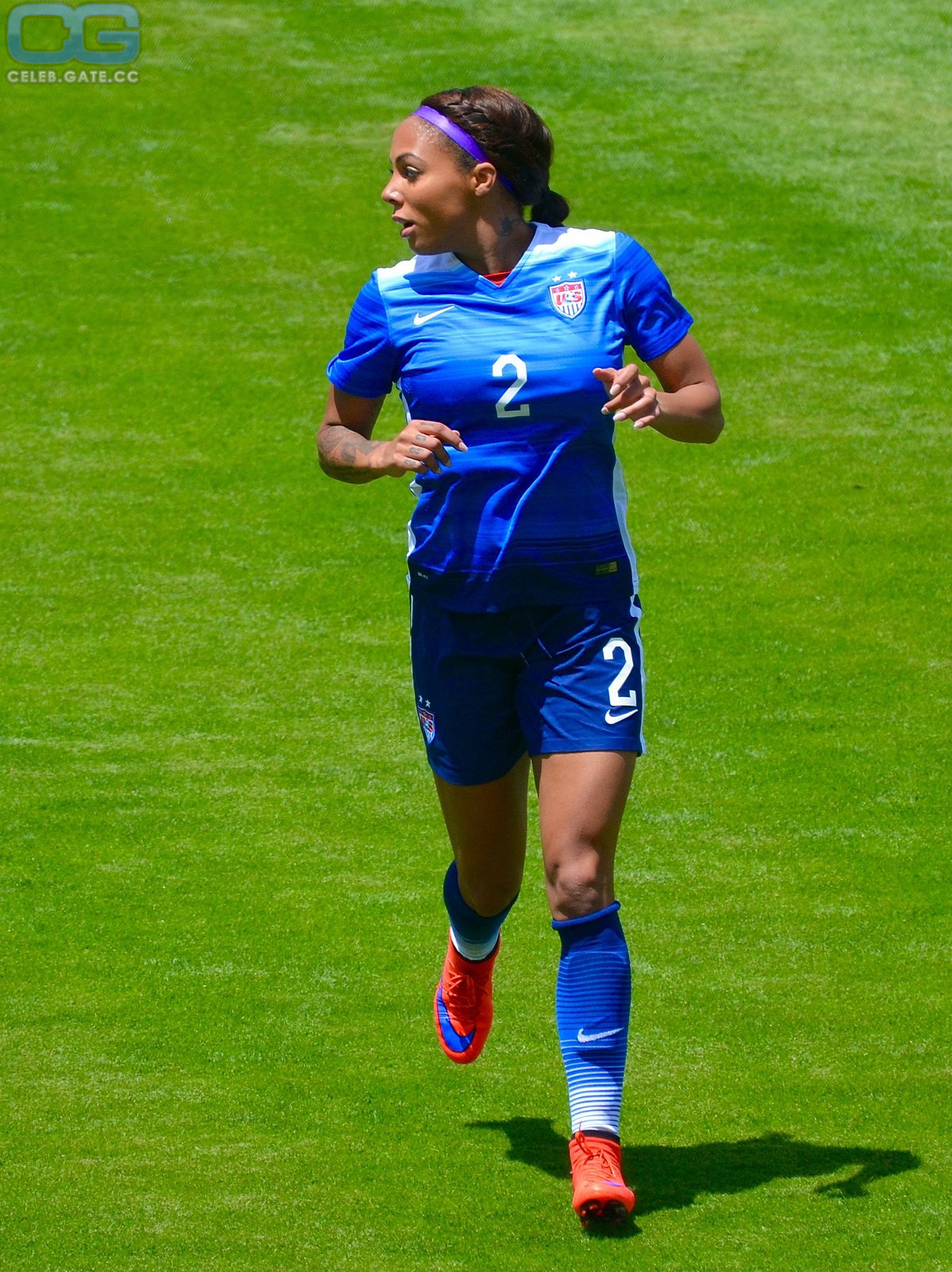 Sydney Leroux soccer